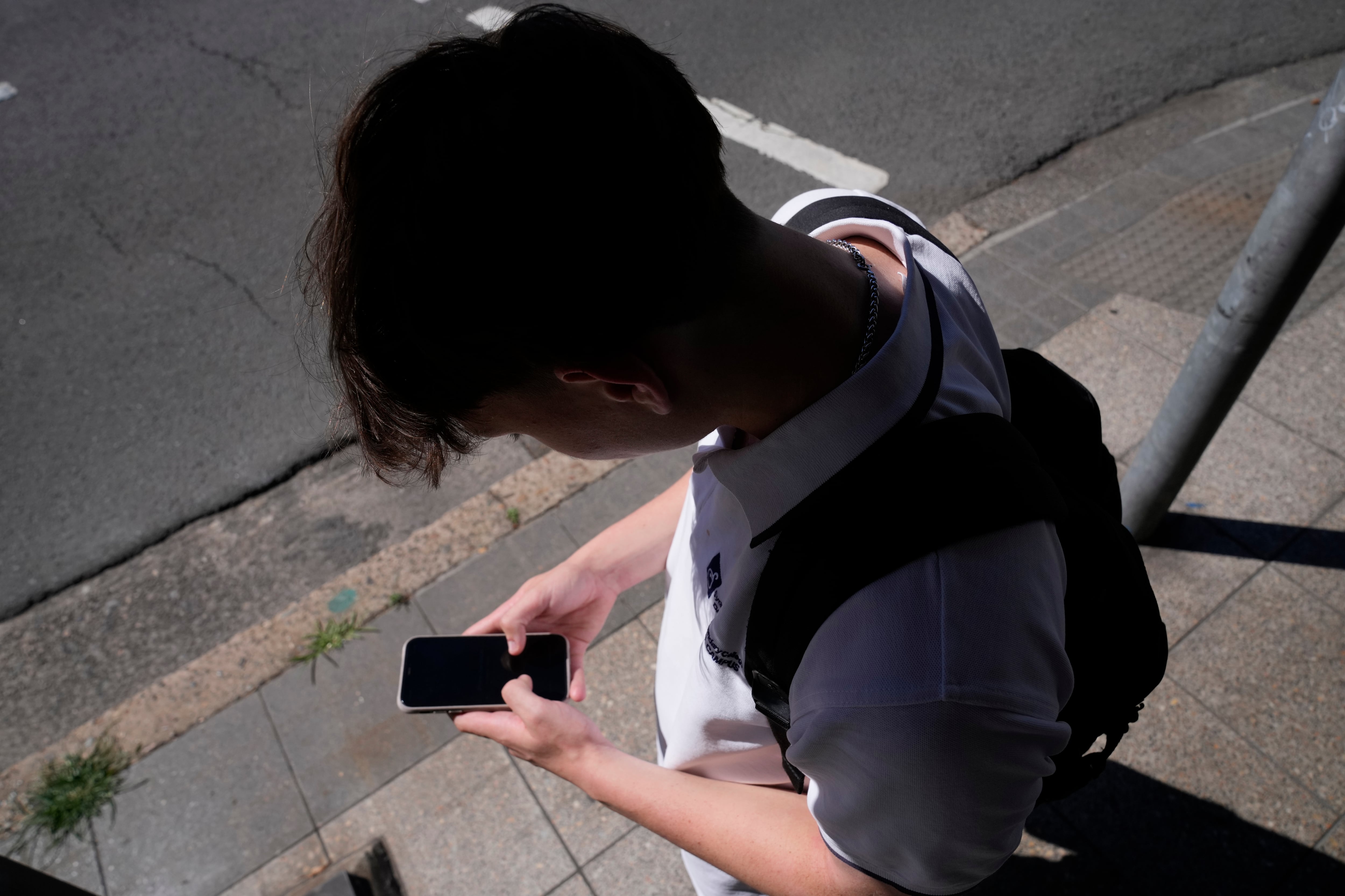 A pesar de la prohibici&oacute;n, 8 de cada 10 adolescentes en Australia siguen usando redes sociales.