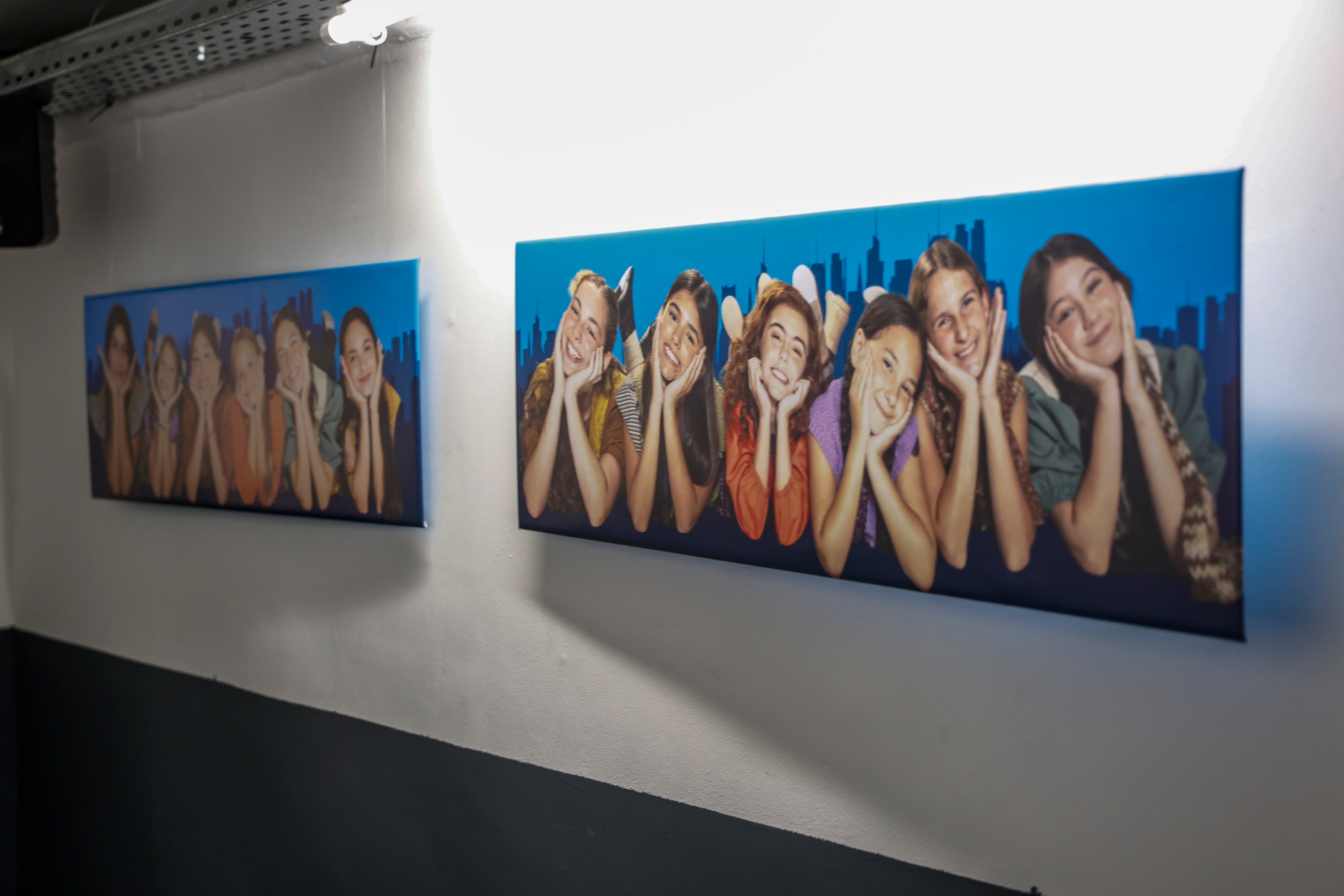 El esperado estreno de Annie reúne a grandes figuras del teatro argentino.