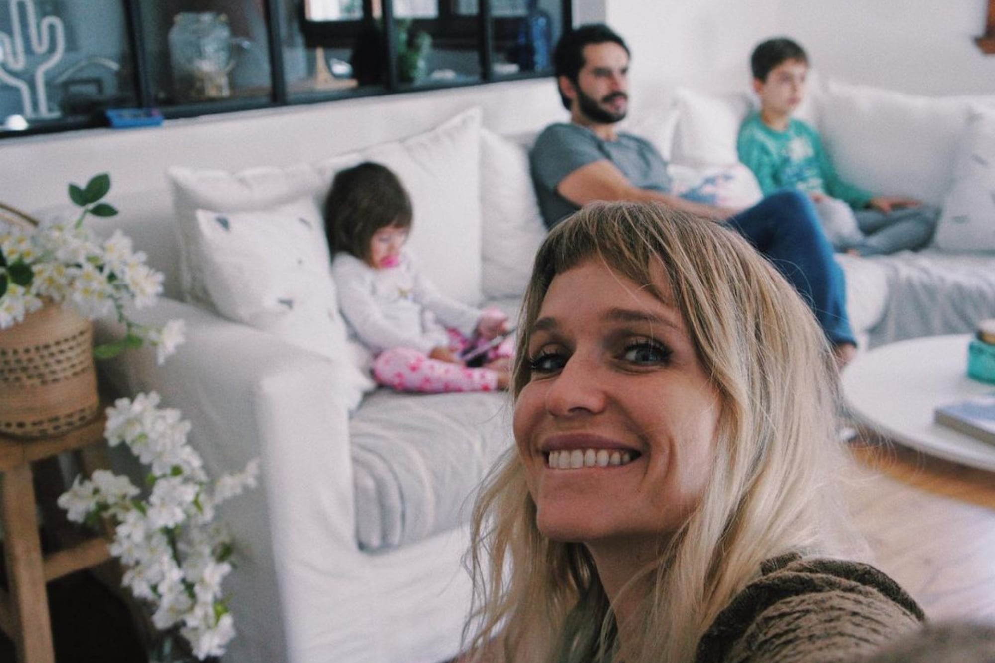 Brenda Gandini se refiere con humor al coqueteo de su pareja con Juana Viale.