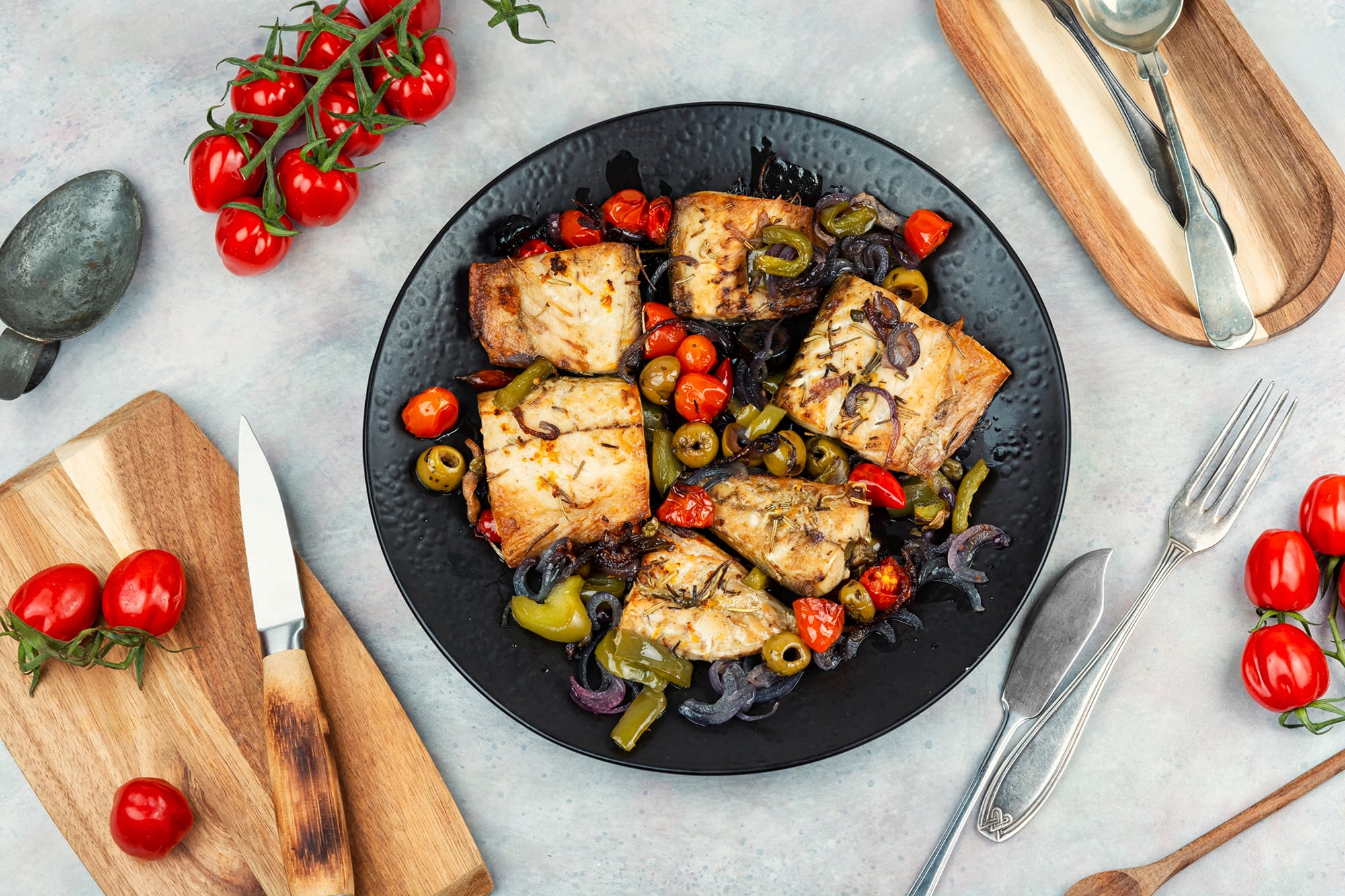 La caballa es un pescado económico y nutritivo que favorece la salud cardiovascular y cerebral.