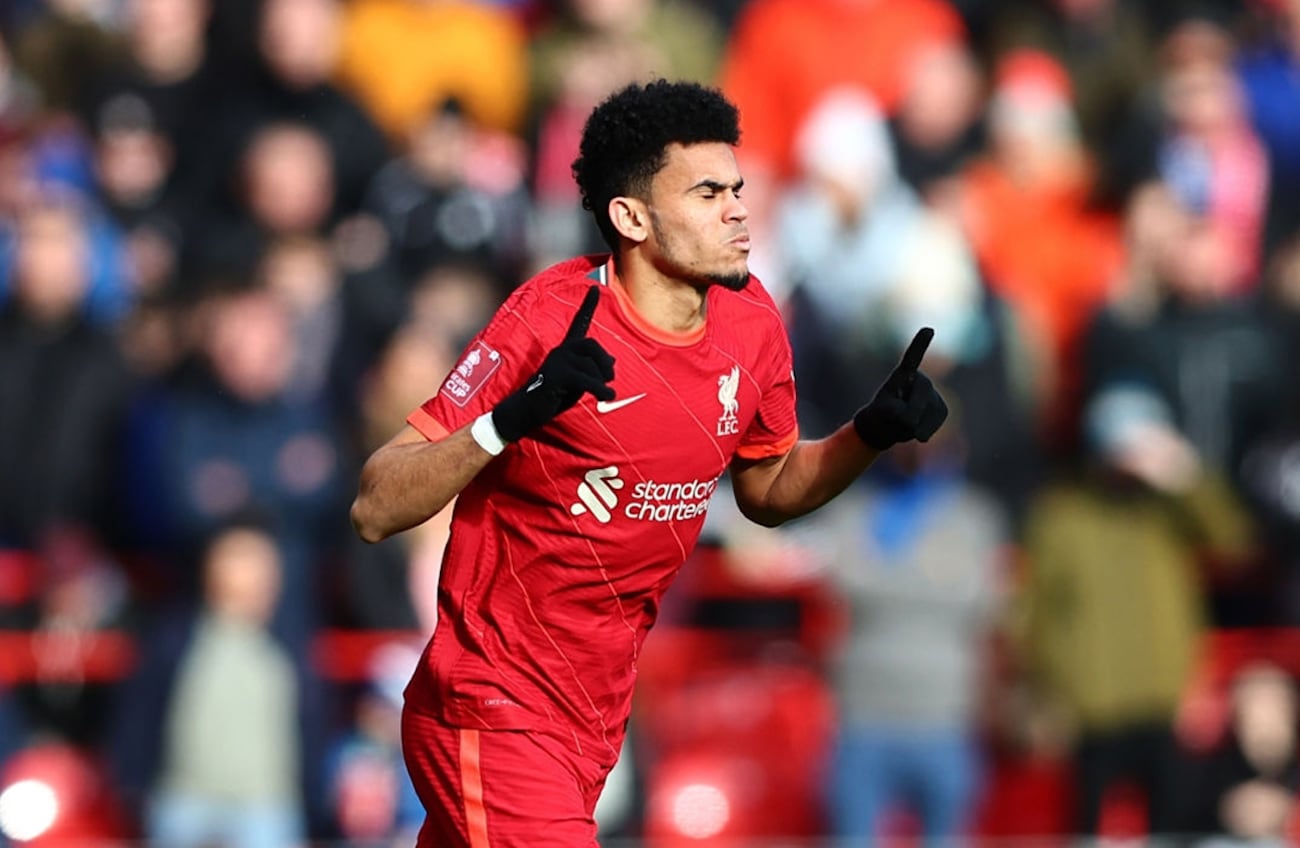 Un informe de Transfermarkt revela que varios jugadores colombianos perdieron valor en 2025, destacando a Luis Díaz.