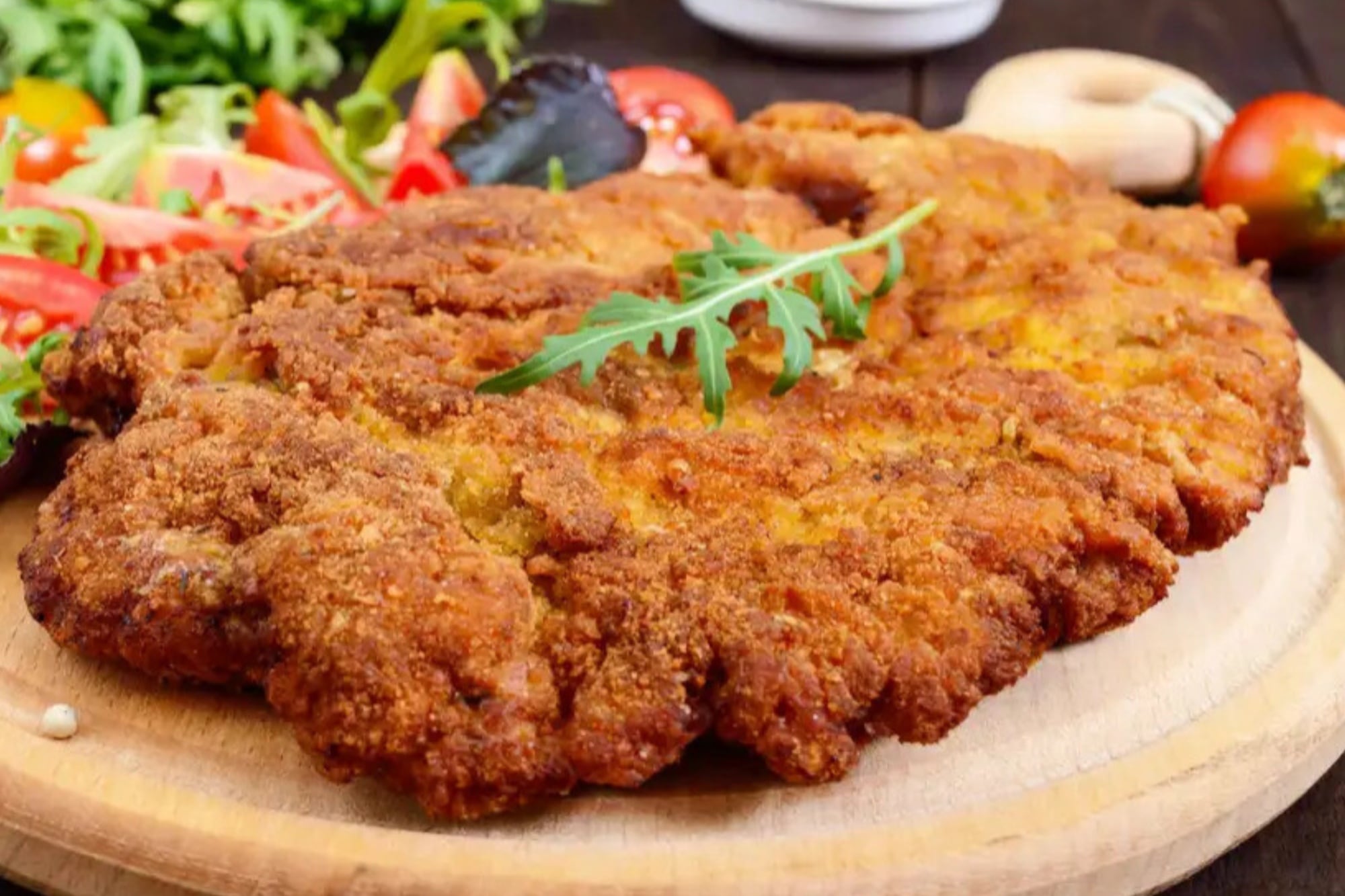 Descubre el secreto para lograr una milanesa perfecta y jugosa en casa.