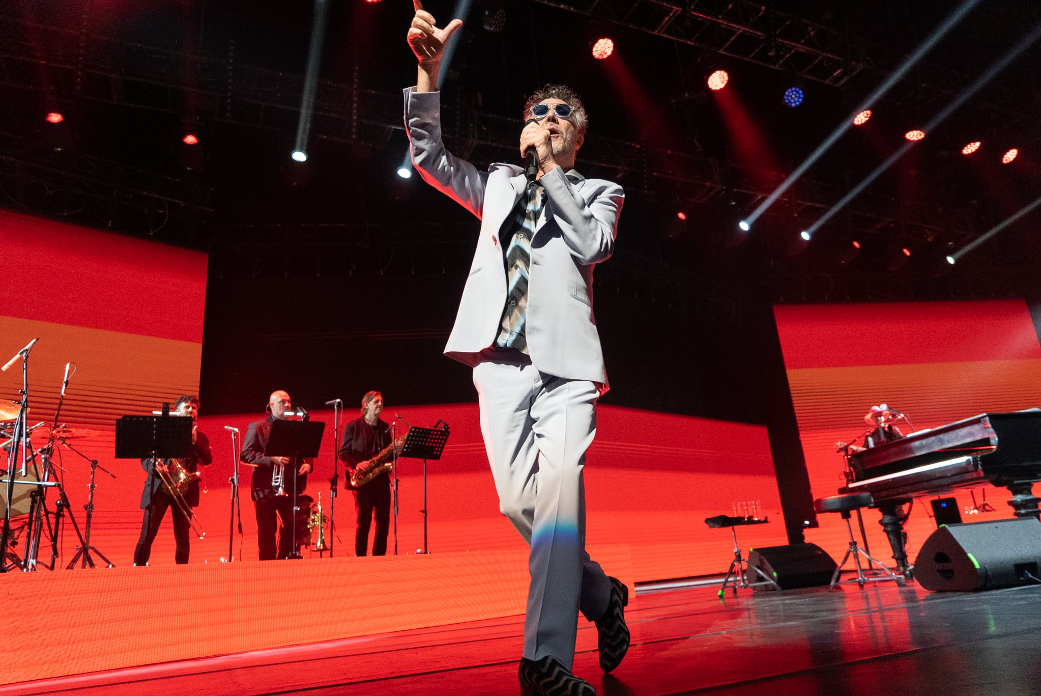 El festival en Córdoba presenta a grandes músicos como Fito Páez y Divididos.