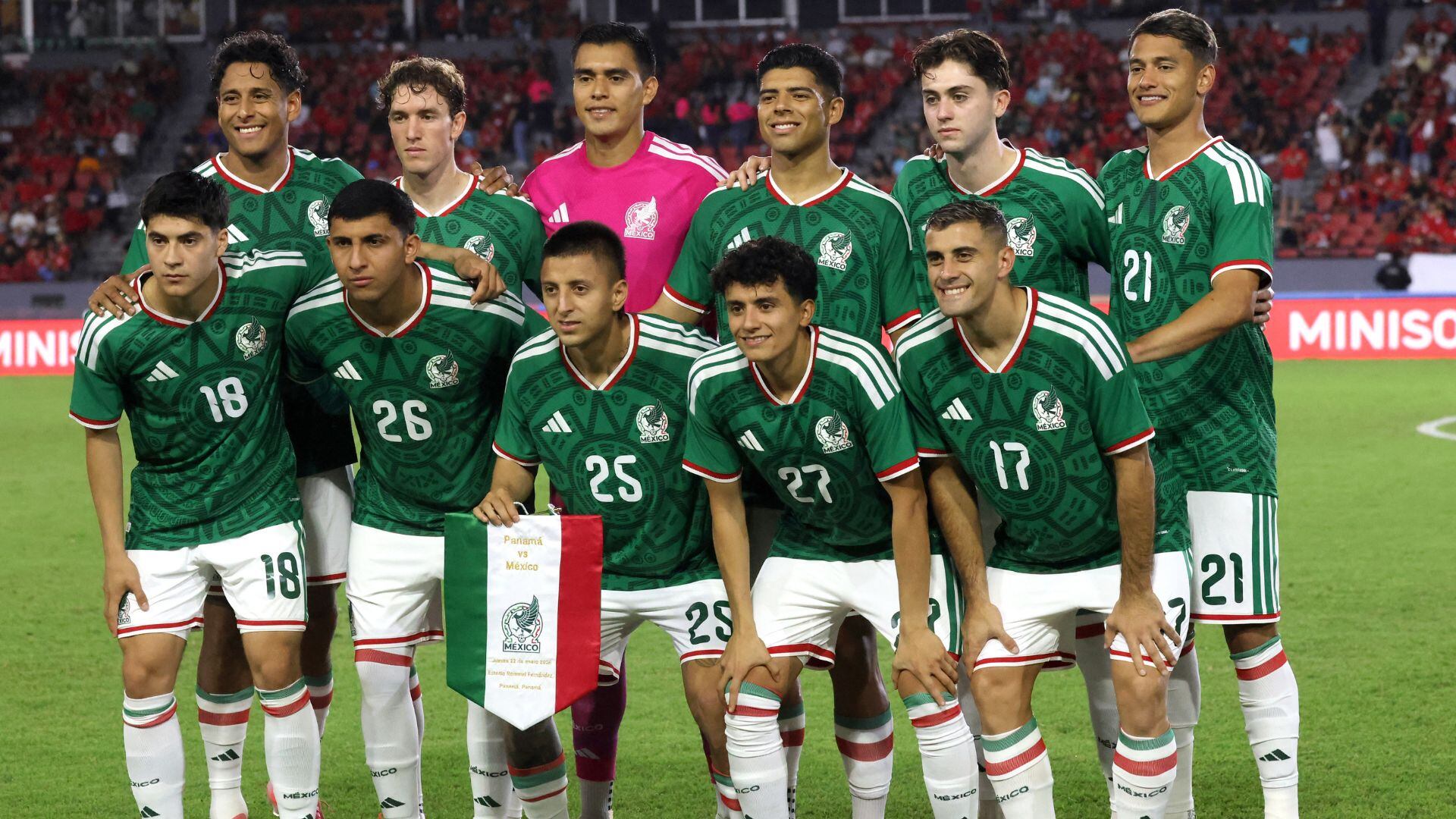 El Tri llegó a Querétaro en medio de una crisis de seguridad tras el abatimiento de El Mencho.