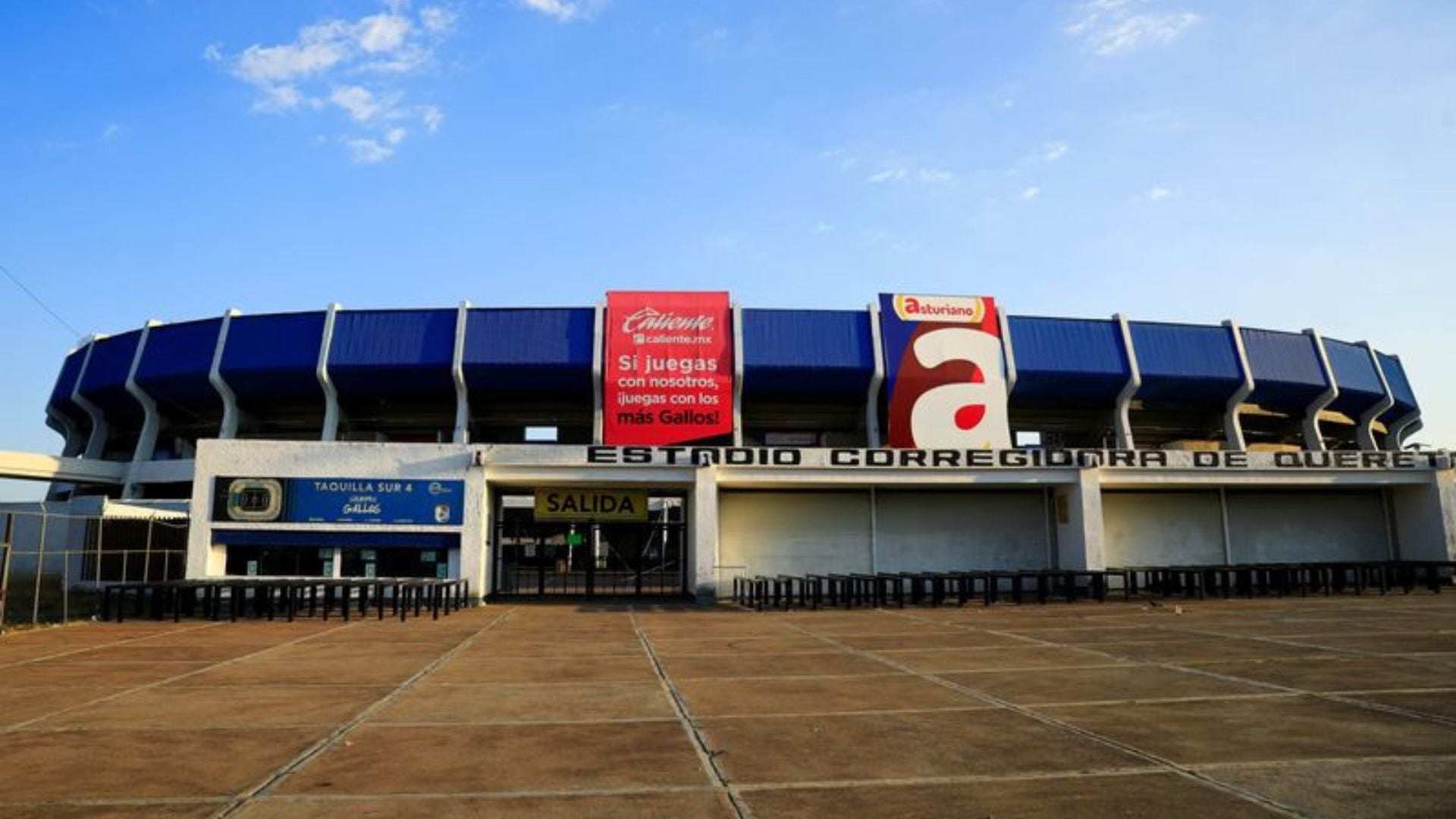 El Tri llegó a Querétaro en medio de una crisis de seguridad tras el abatimiento de El Mencho.