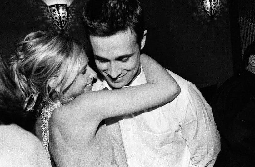 Sarah Michelle Gellar y Freddie Prinze Jr. superaron tensiones para formar una sólida relación en Hollywood.