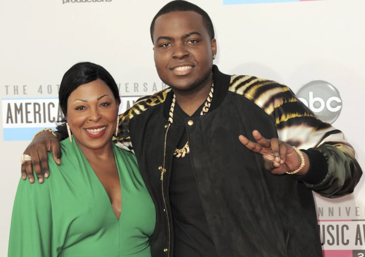 El cantante Sean Kingston, famoso por su hit en 2007, ahora enfrenta una dura realidad tras ser condenado.