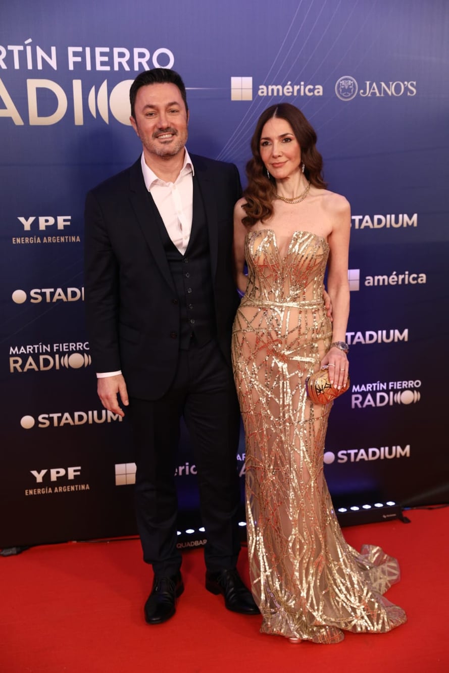 La alfombra roja de los Martín Fierro de Radio 2025 brilló con elegancia y sorpresas.