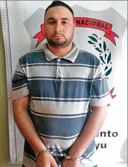 Jorge Ramón García Giménez fue arrestado con una camioneta Toyota Hilux robada en Caaguazú.