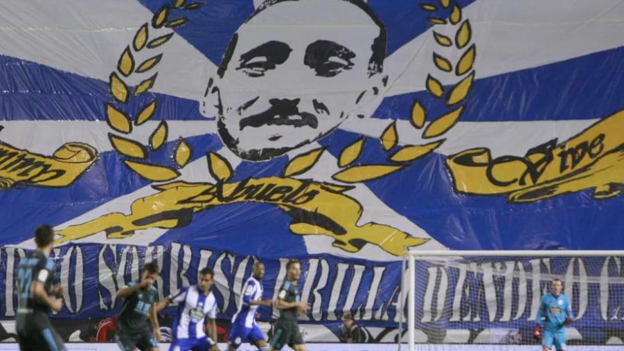 El recuerdo de 'Jimmy' pesa en el enfrentamiento entre Atlético y Deportivo en la Copa del Rey.