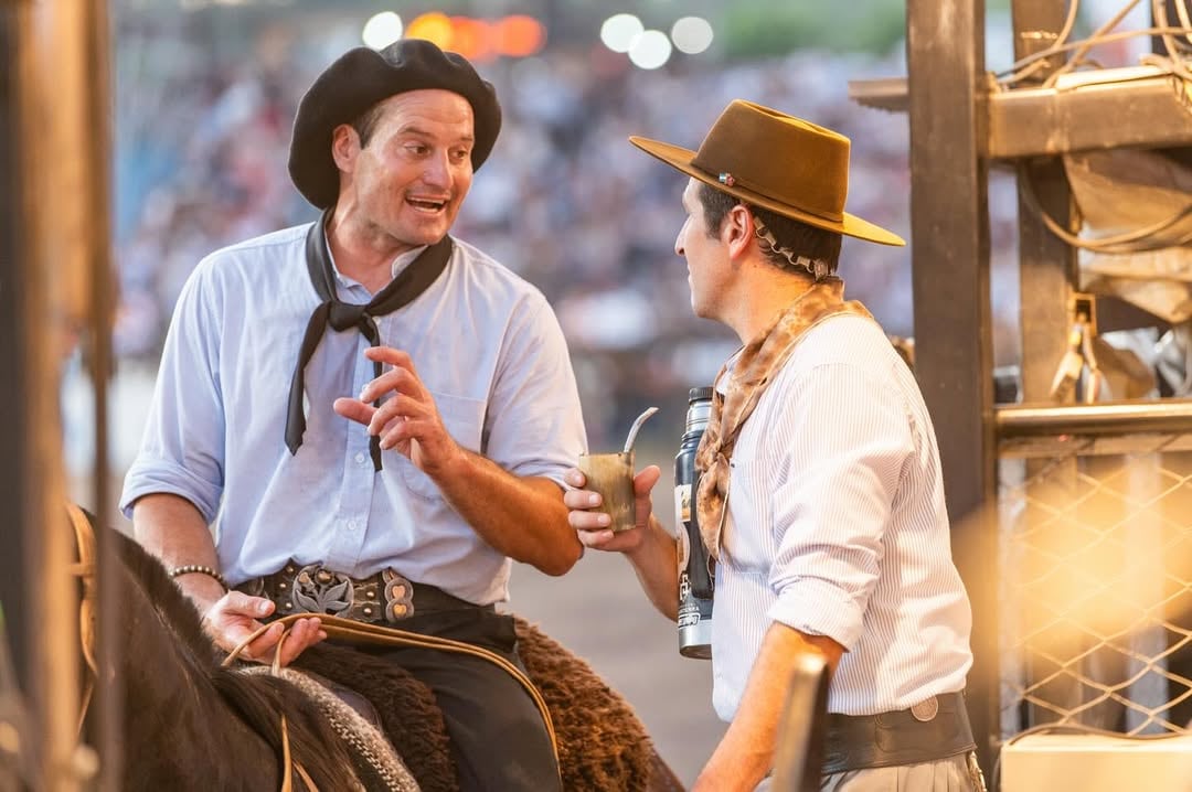 Hoy se celebra la anteúltima jornada del Festival de Doma y Folklore en Córdoba, con artistas destacados.