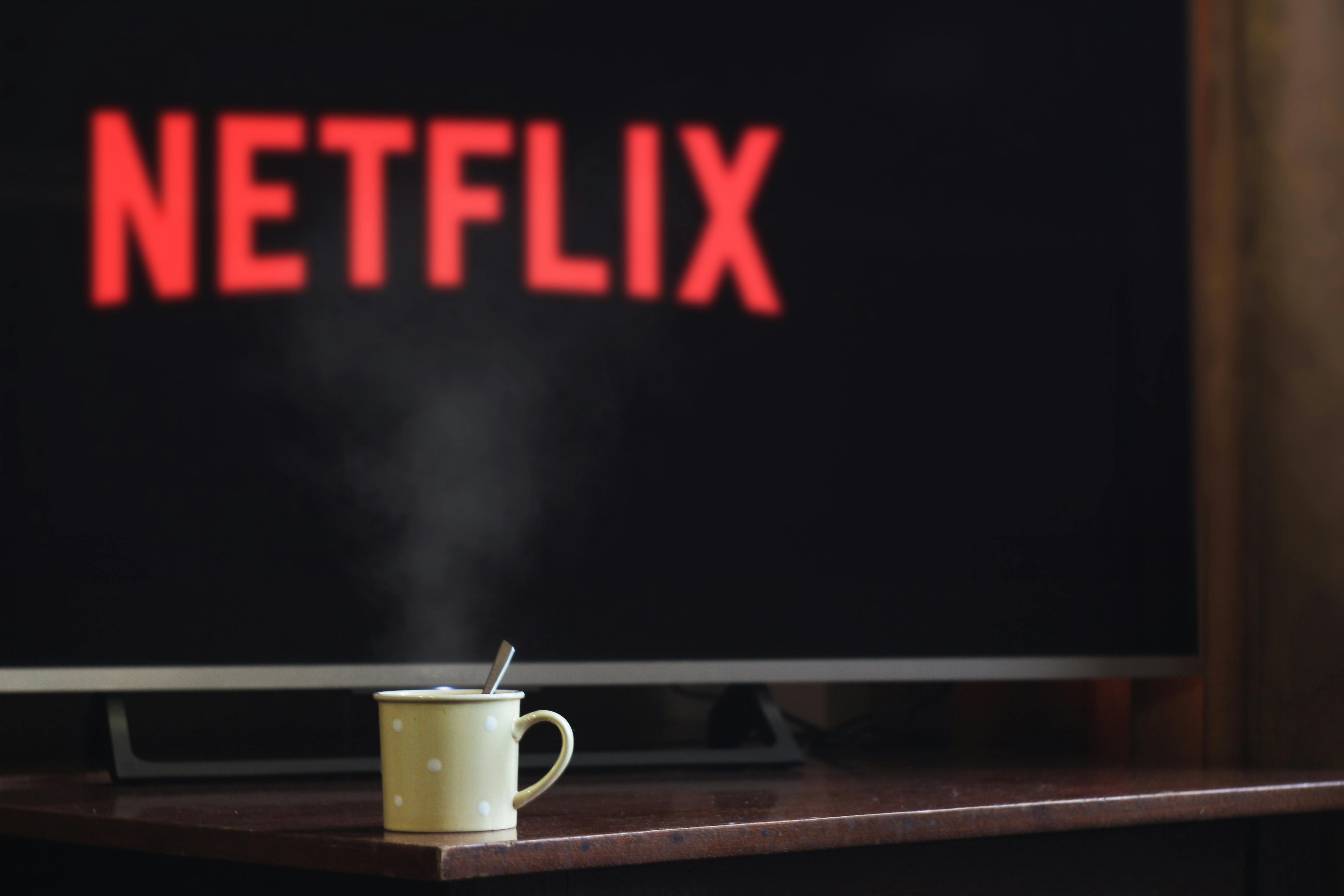 Francia enfrenta a Netflix en una batalla crucial por el cine en salas.