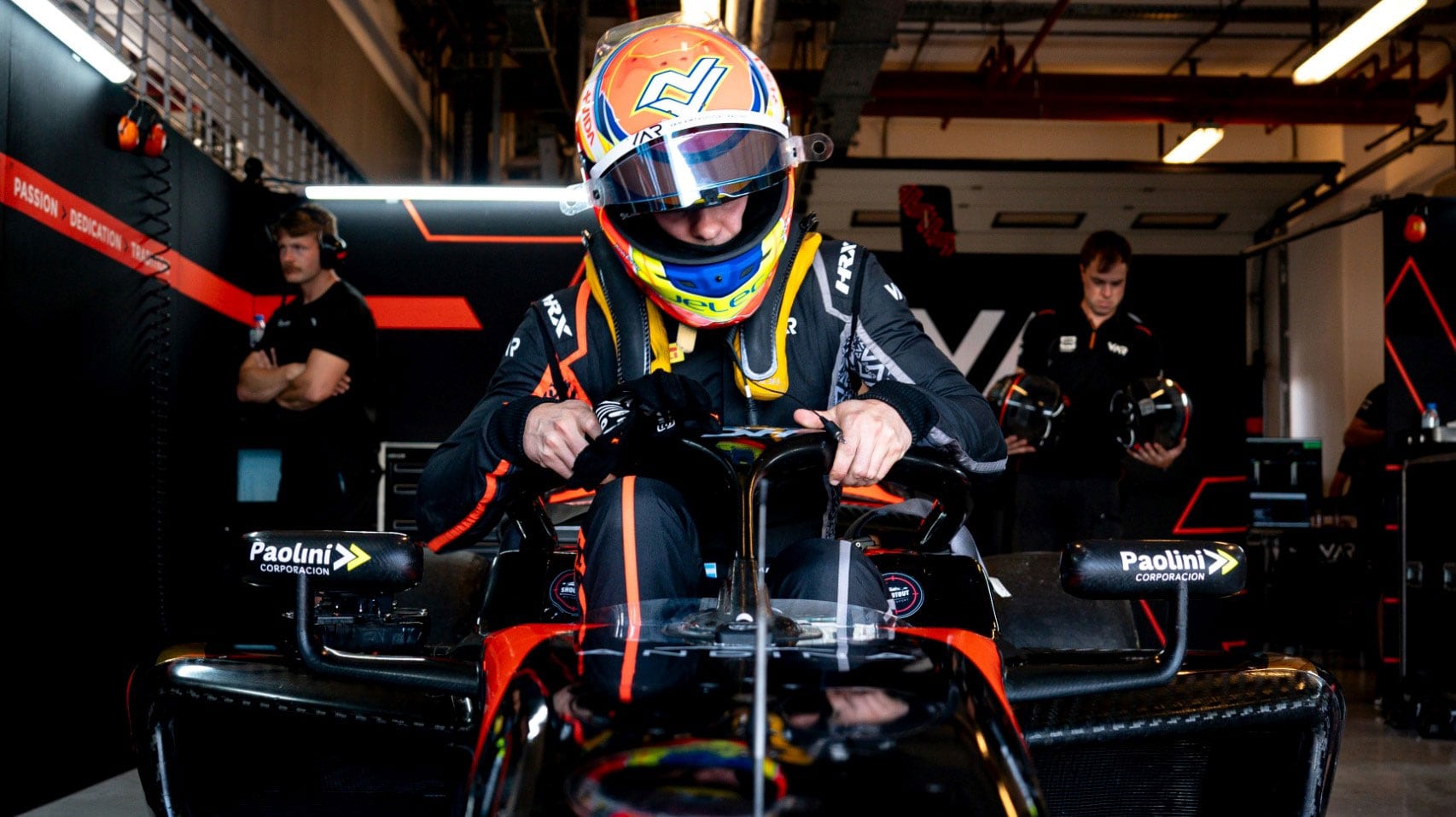 El piloto argentino tuvo un desempeño notable en su primera práctica en Melbourne.