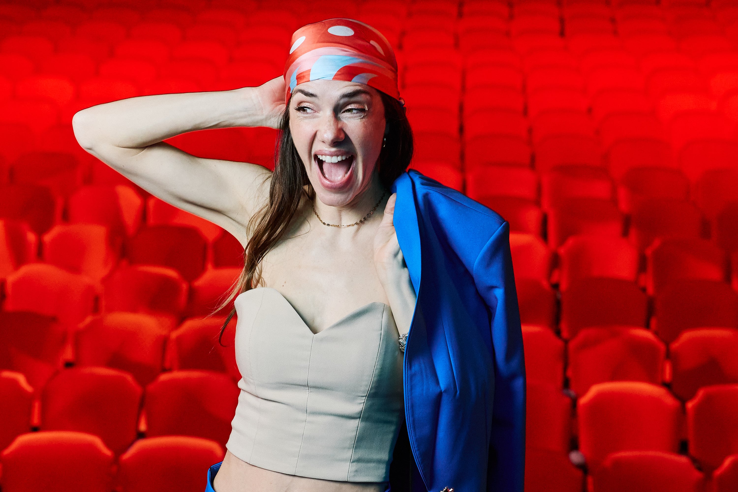 La actriz comparte sus desaf&iacute;os como madre y su regreso al teatro musical con 'Annie'.