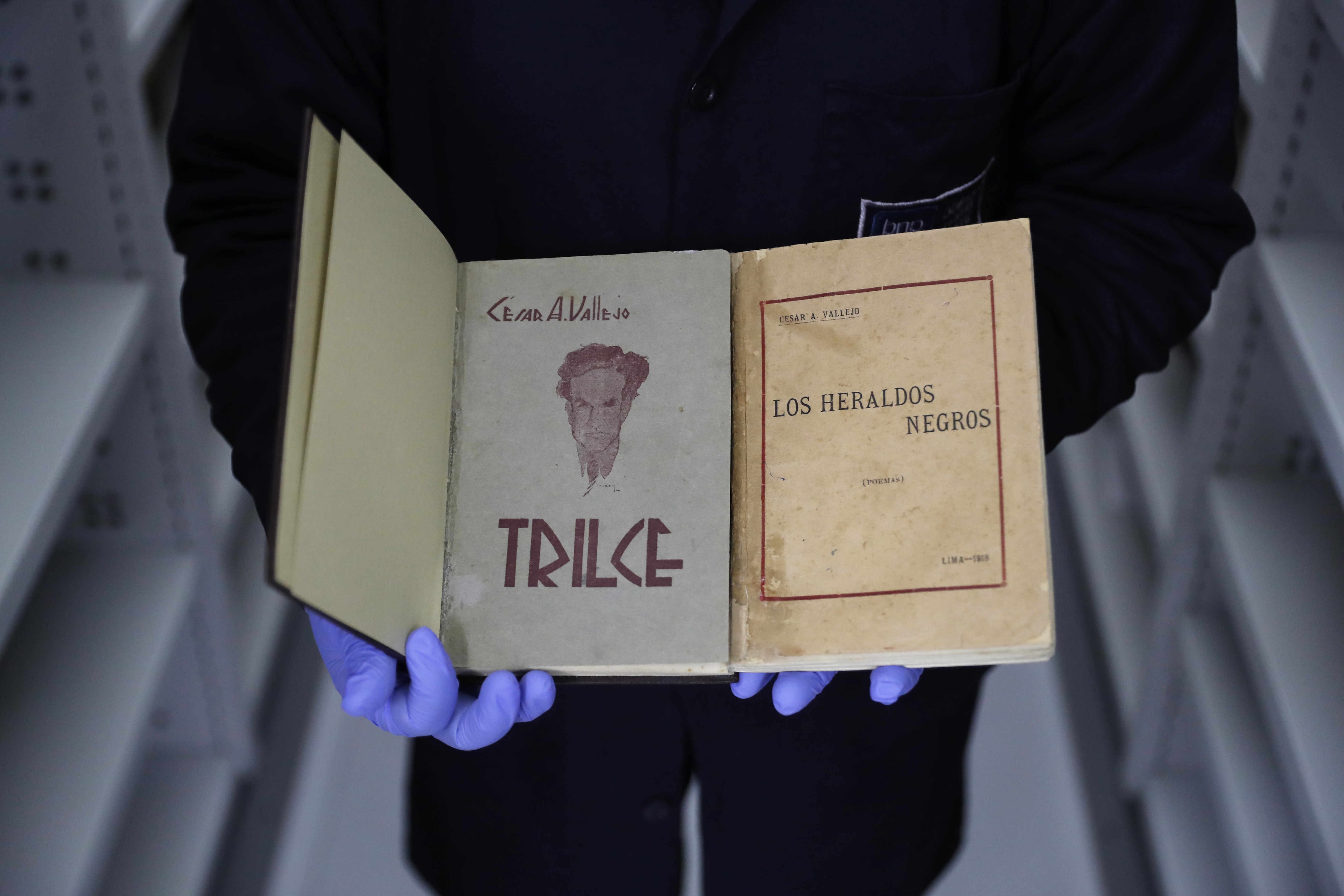 César Vallejo escribió una triste carta desde un hospital en París después de una operación.