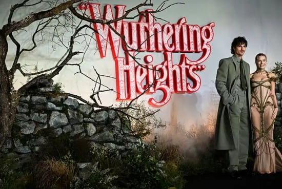 La nueva versión de 'Cumbres Borrascosas' ha desatado críticas y controversias desde su anuncio.