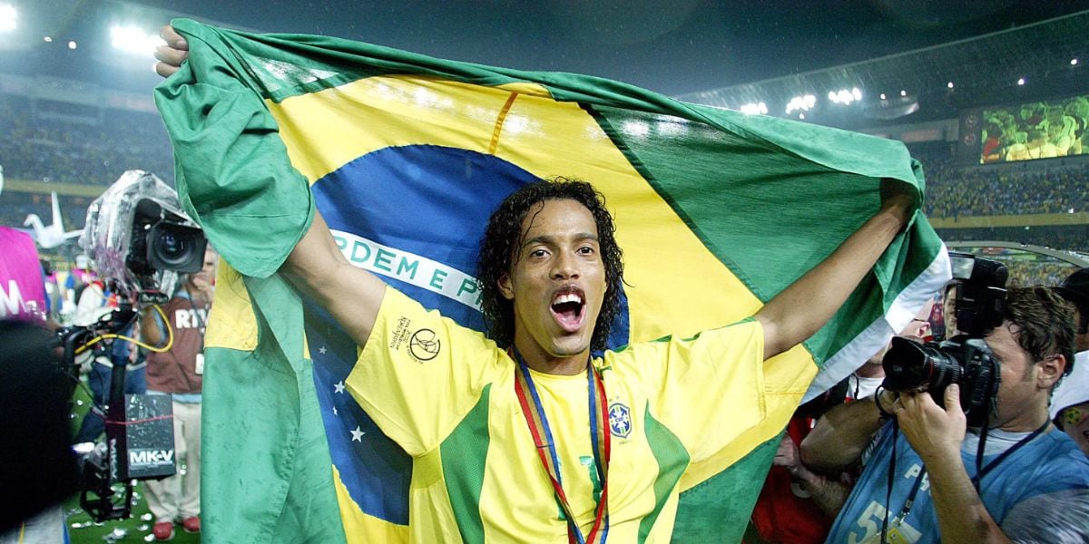 El juego de leyendas entre México y Brasil reunirá íconos del fútbol el 19 de abril en el Azteca.