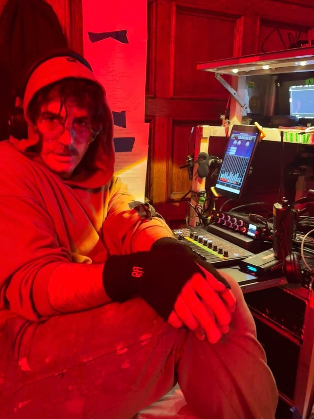El actor Marco Antonio Caponi confirma su papel en la biopic de Charly Garc&iacute;a.