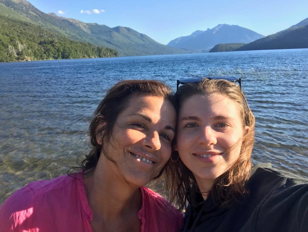 La actriz Marisa Mondino se alejó del espectáculo y lleva una vida más reservada tras su éxito en los 90.
