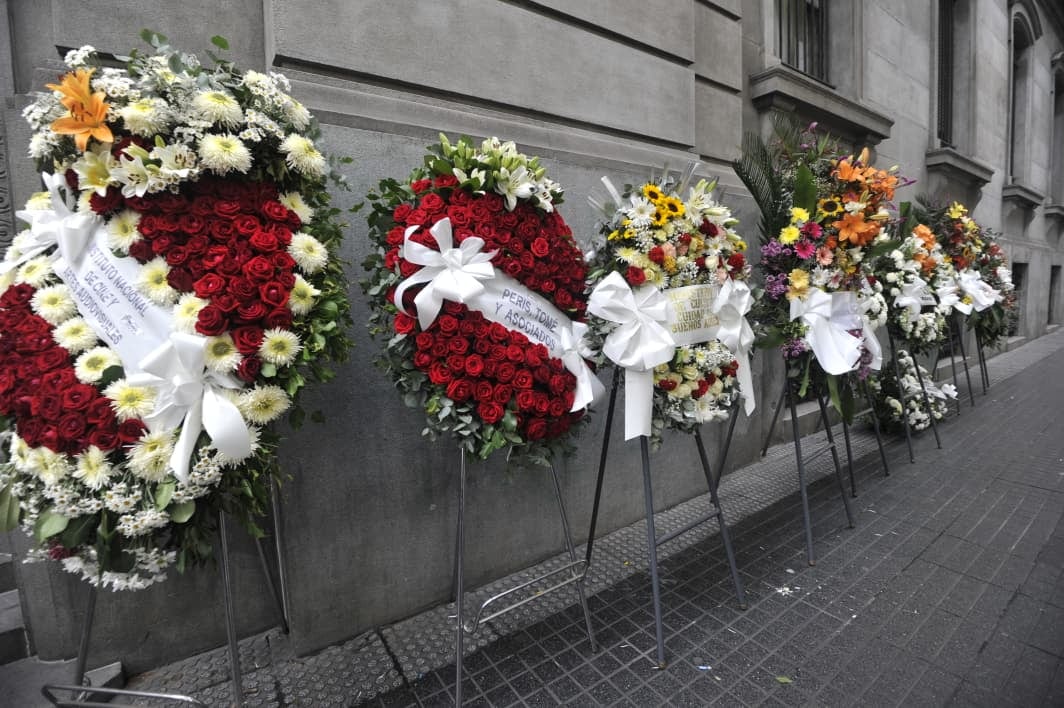 El expresidente homenajeó al actor en la Legislatura porteña tras su fallecimiento.
