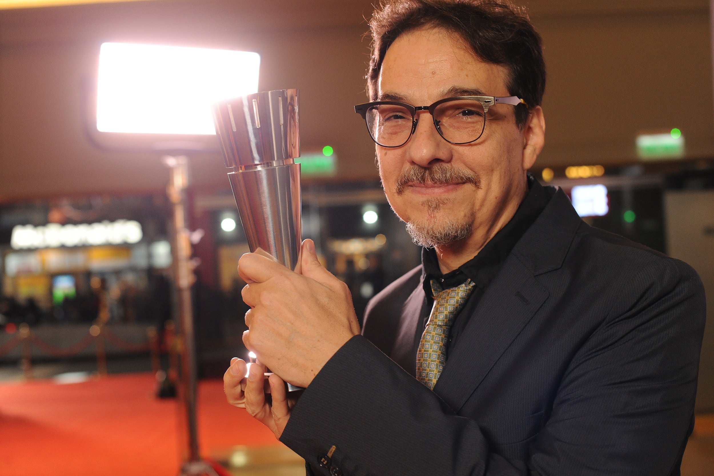 Cecilia Roth y Lucrecia Martel brillaron en la fiesta del cine argentino con grandes reconocimientos.