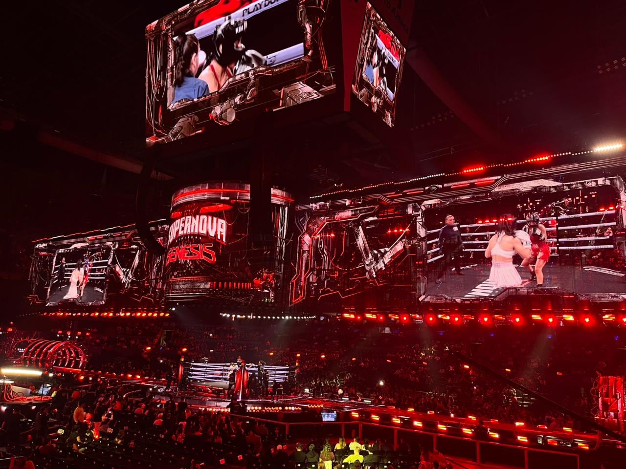 Car&iacute;n Le&oacute;n tuvo que cantar a capela debido a fallos de audio en Supernova G&eacute;nesis.