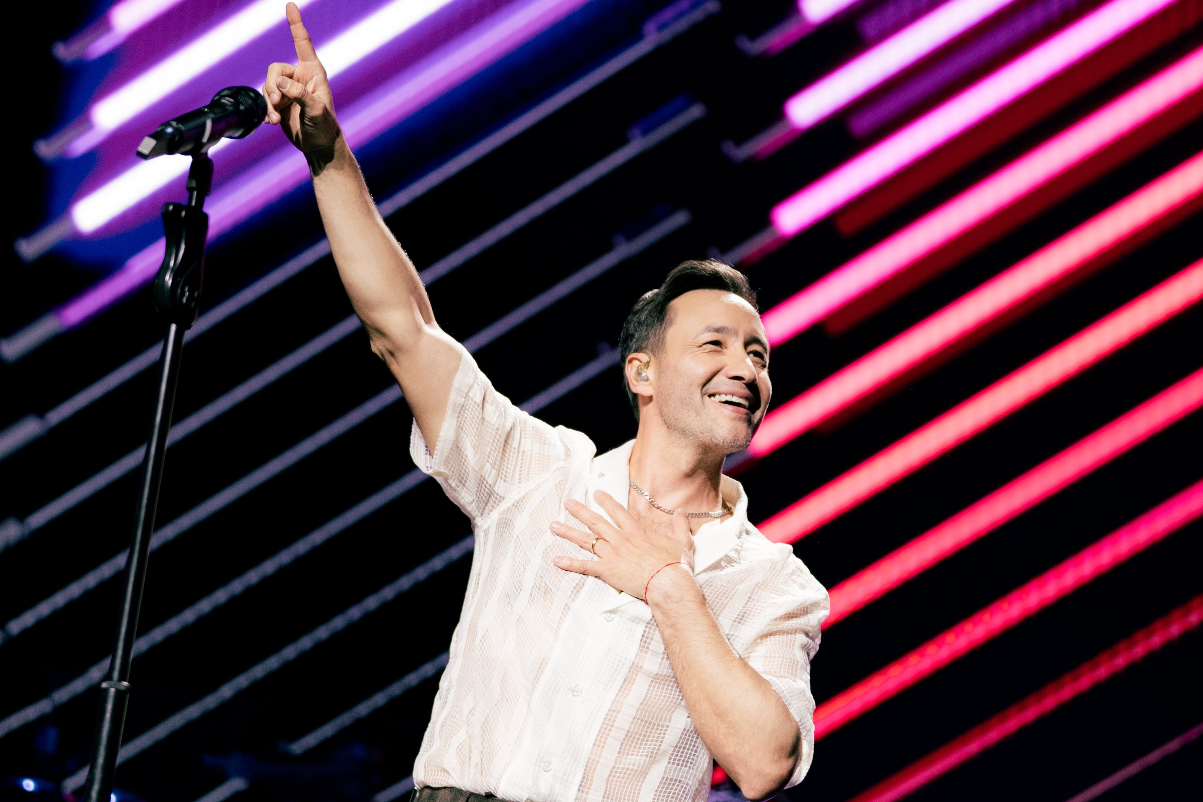 La cantante celebra 30 años de carrera en el Festival Nacional de Folklore en Cosquín.