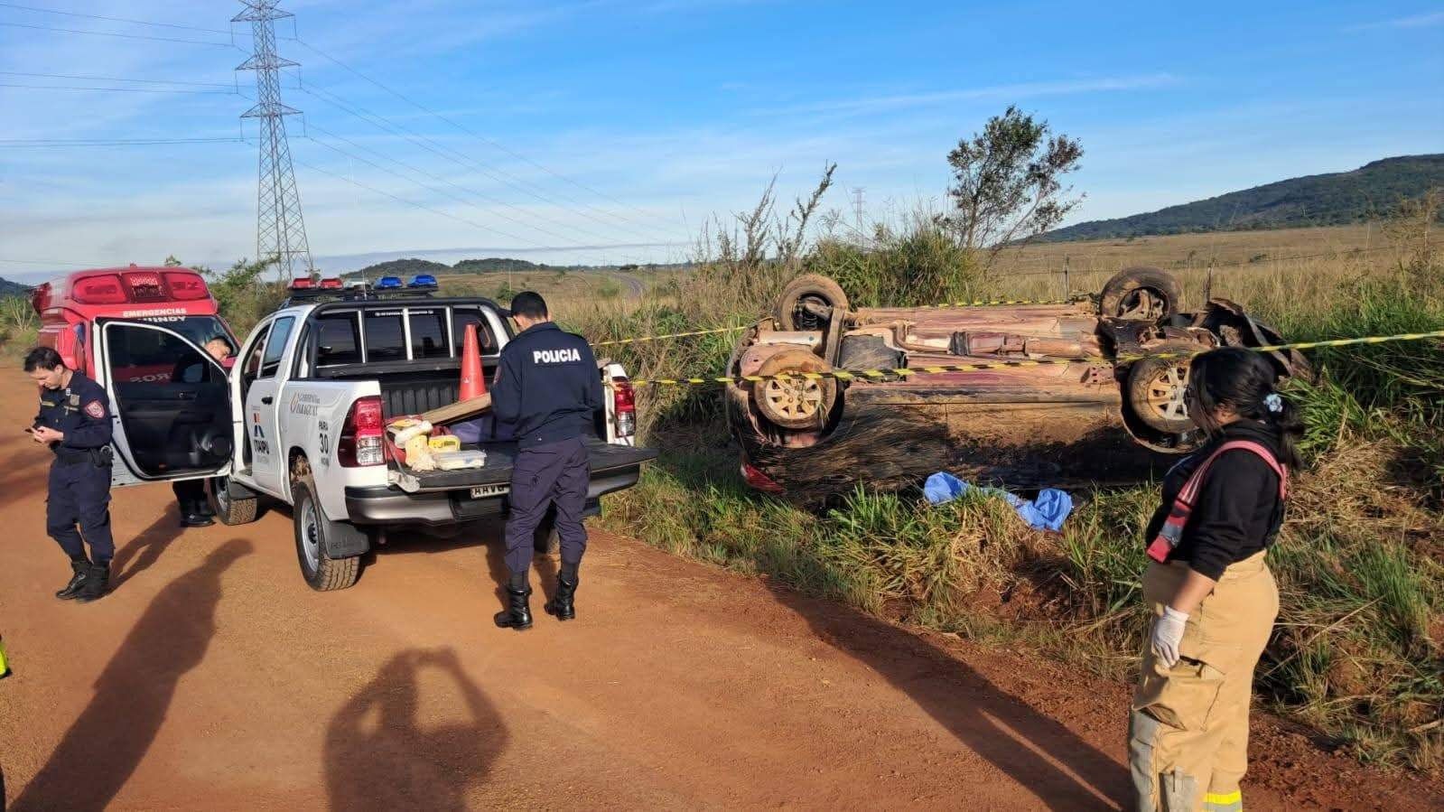 Un suboficial de polic&iacute;a falleci&oacute; tras un accidente automovil&iacute;stico en Caapuc&uacute;.