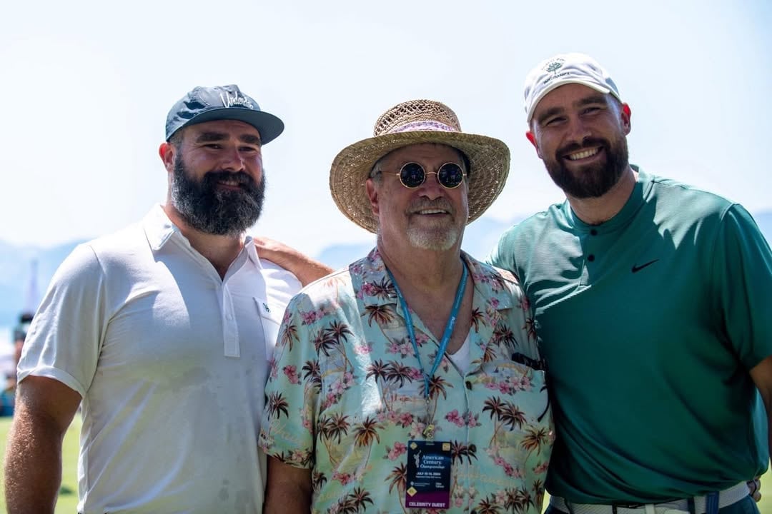 Travis Kelce sorprendió a Taylor Swift con una romántica propuesta en su jardín.