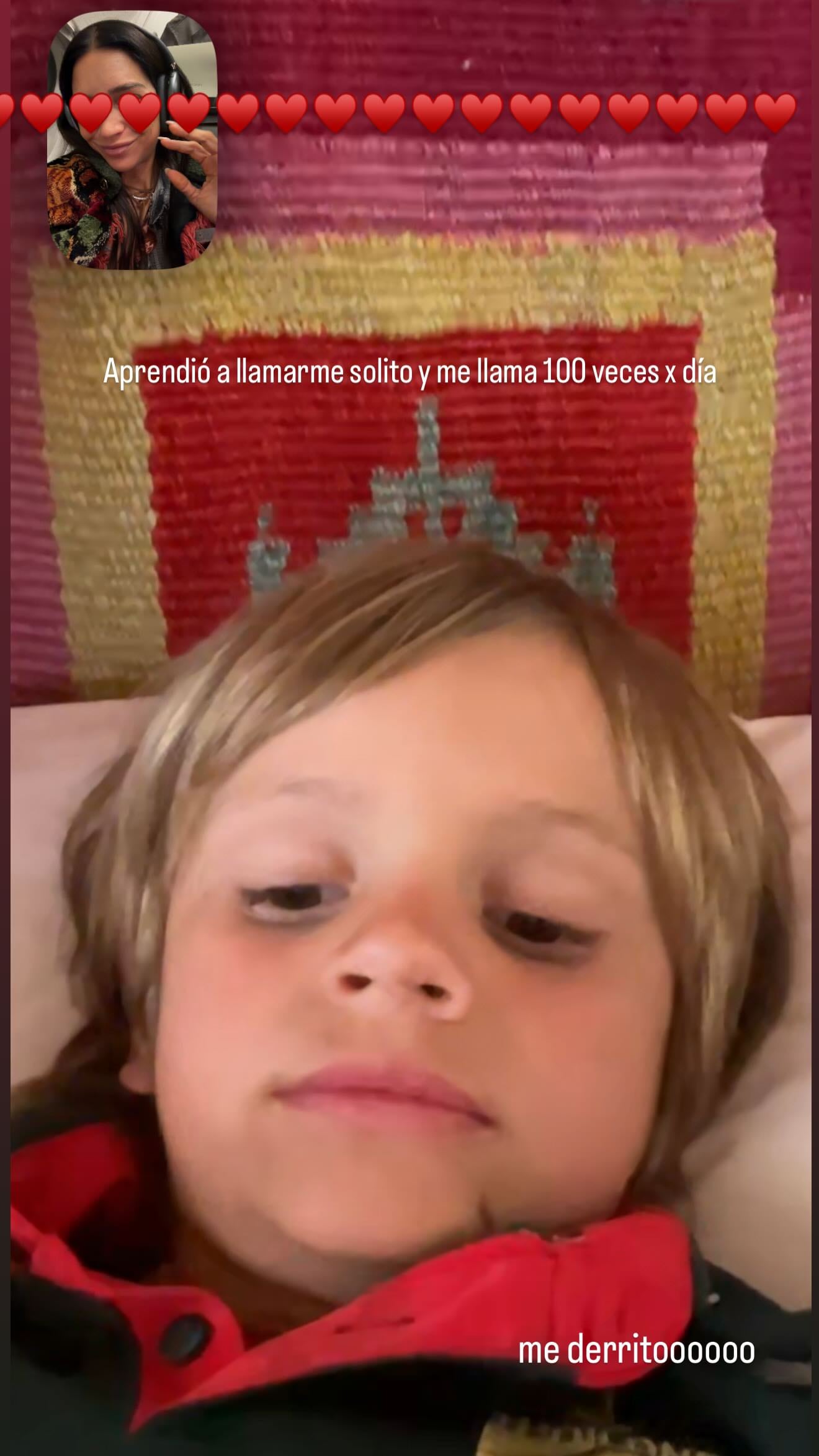 La modelo comparte su experiencia en Livigno mientras disfruta de la nieve y eventos deportivos.